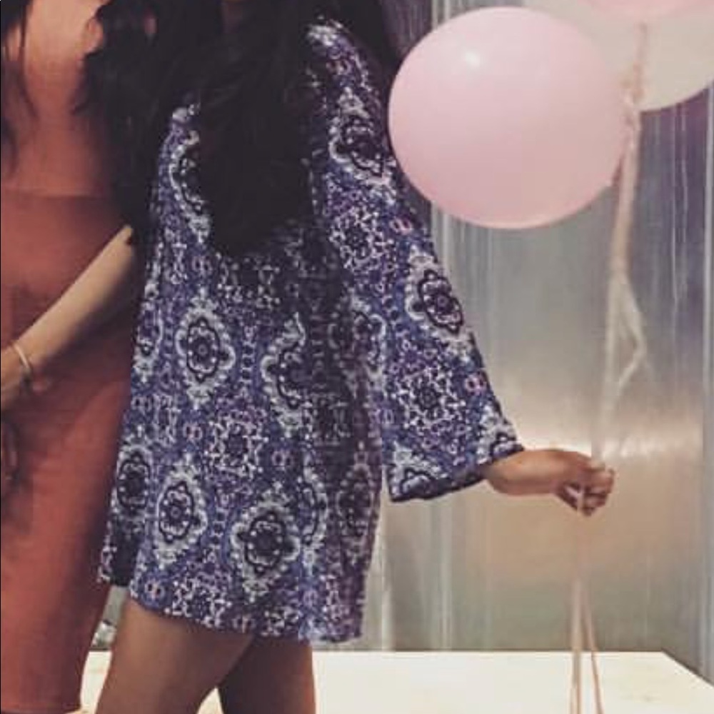 LA hearts patterned mini dress long sleeve